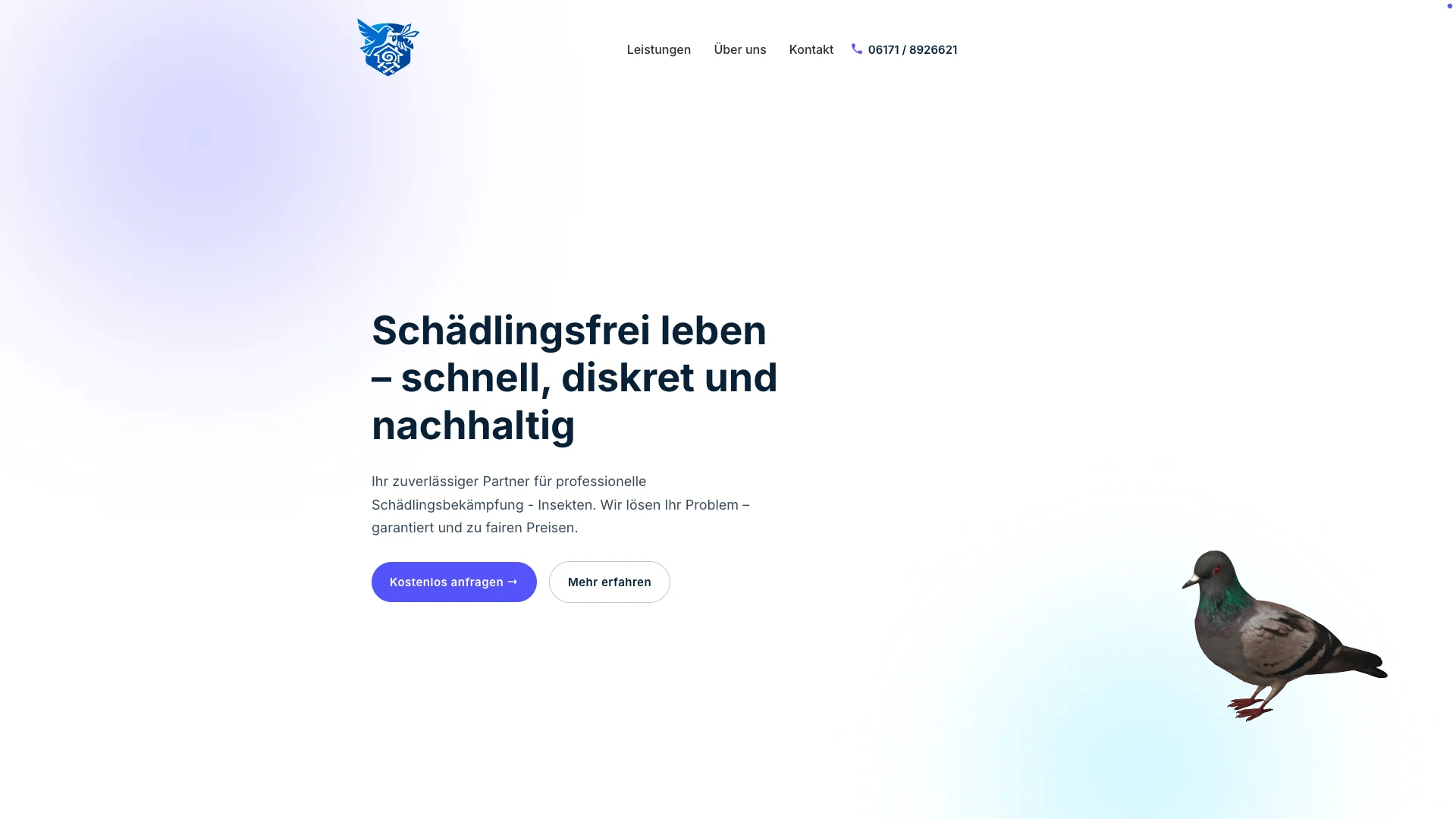 Hero der KR Taubenabwehr Website — Schädlingsfrei-Leben-Headline mit Taubenfoto und CTA