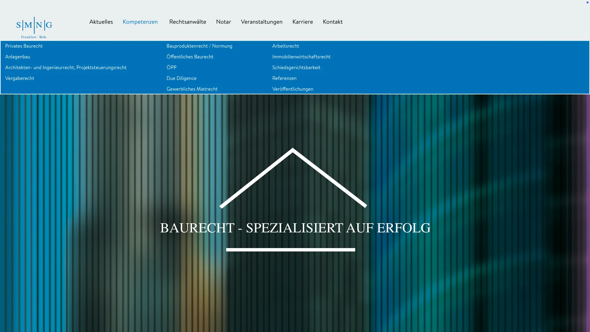 Kompetenzen-Menü der SMNG Website — alle Rechtsgebiete, Baurecht spezialisiert auf Erfolg